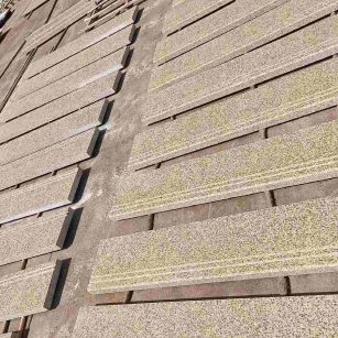 绍兴 黄金麻花岗岩光面楼梯踏步