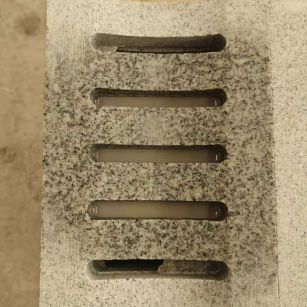 绍兴 芝麻白拉丝面花岗岩U型开槽排水槽