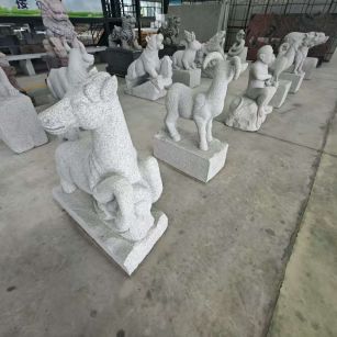绍兴 芝麻白花岗岩造型立体雕刻——十二生肖