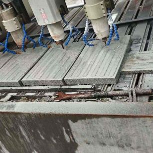 绍兴 芝麻白花岗岩荔枝面盲道雕刻