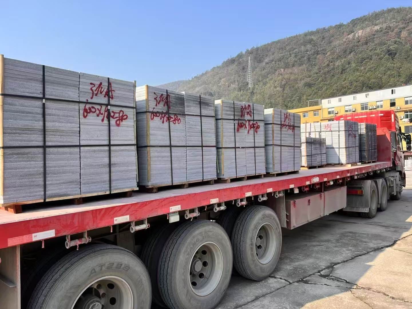 绍兴 芝麻灰地铺石出货日常