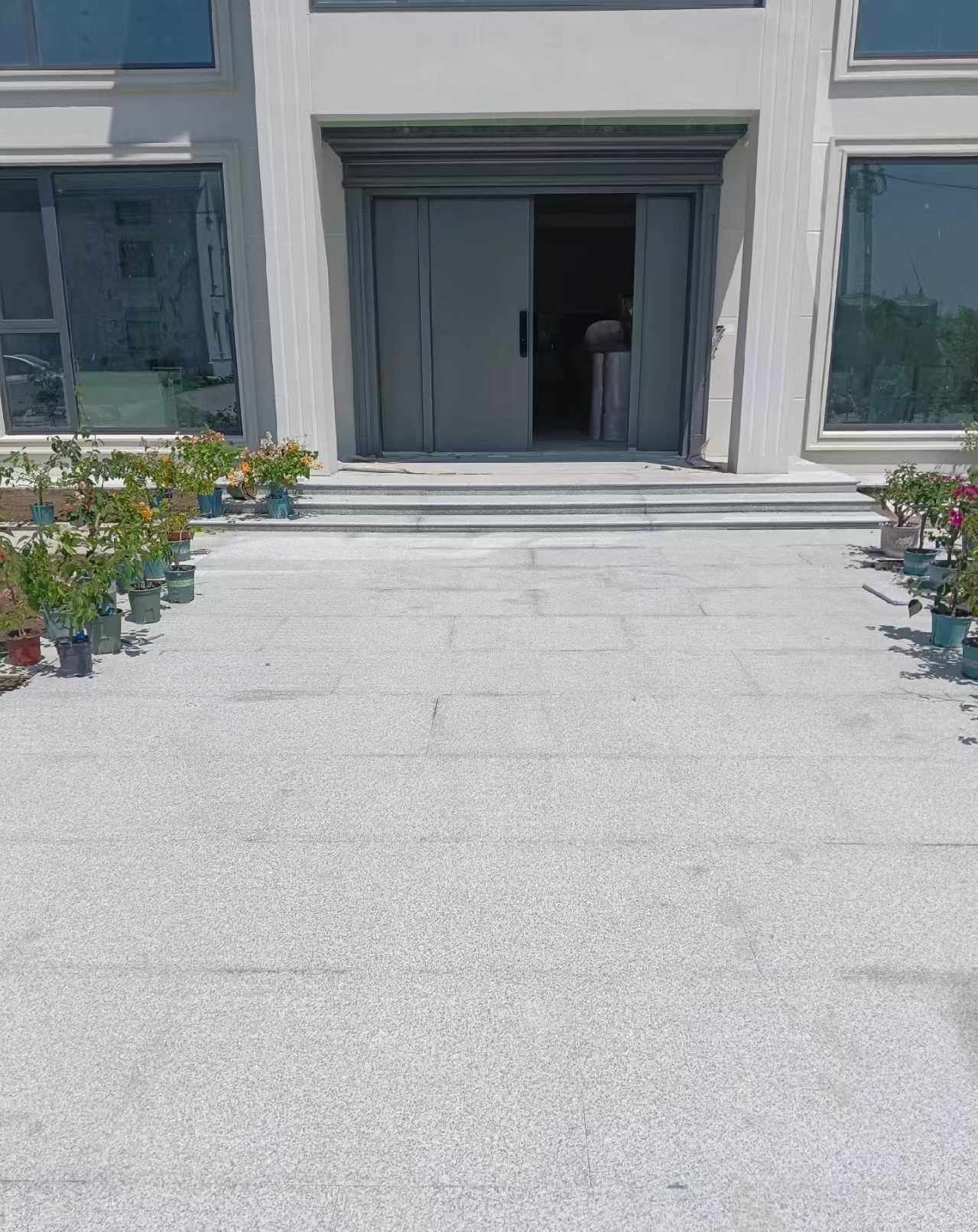 绍兴 芝麻白花岗岩地铺石地面铺装