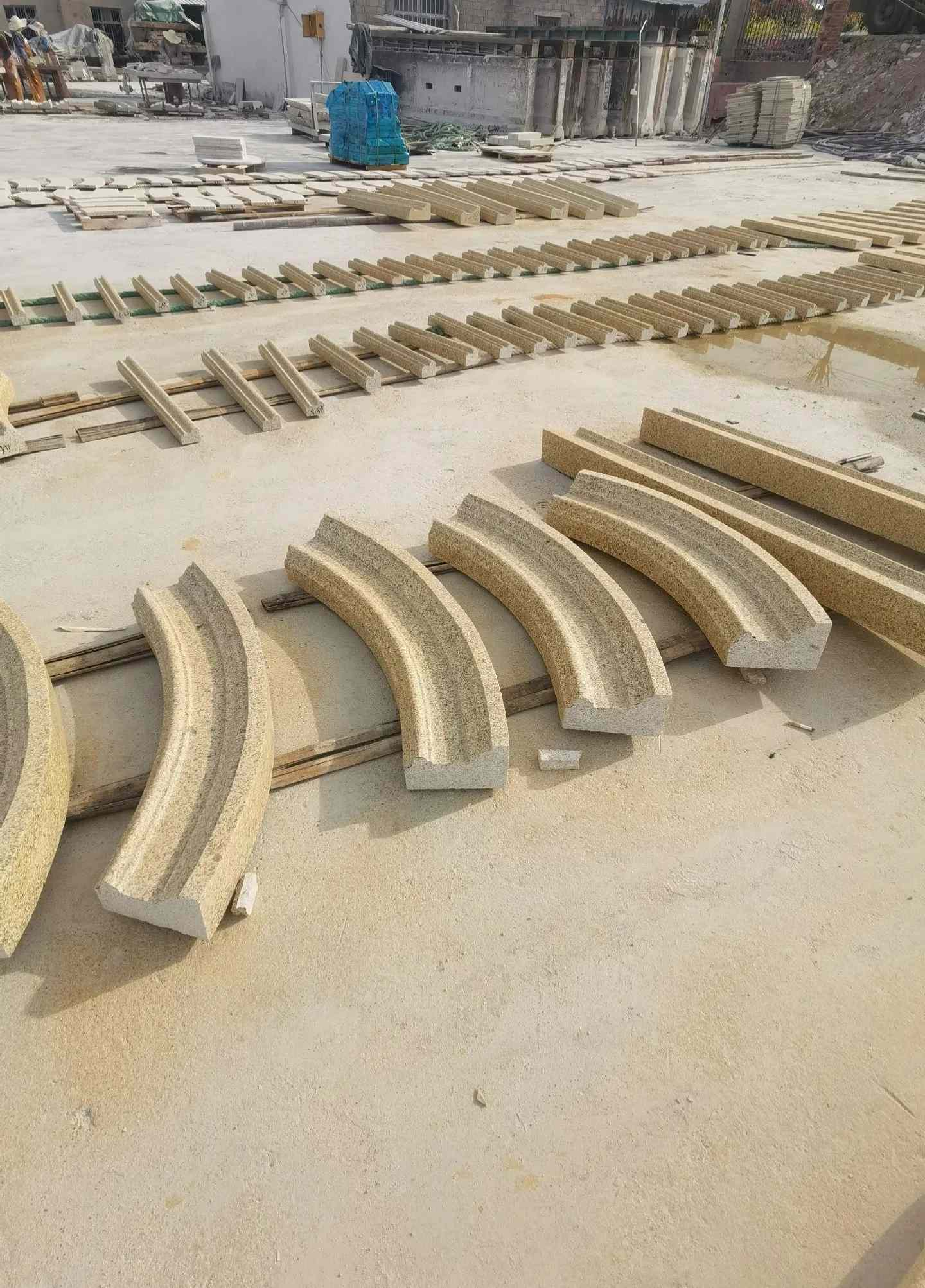 绍兴 黄金麻花岗岩别墅线条