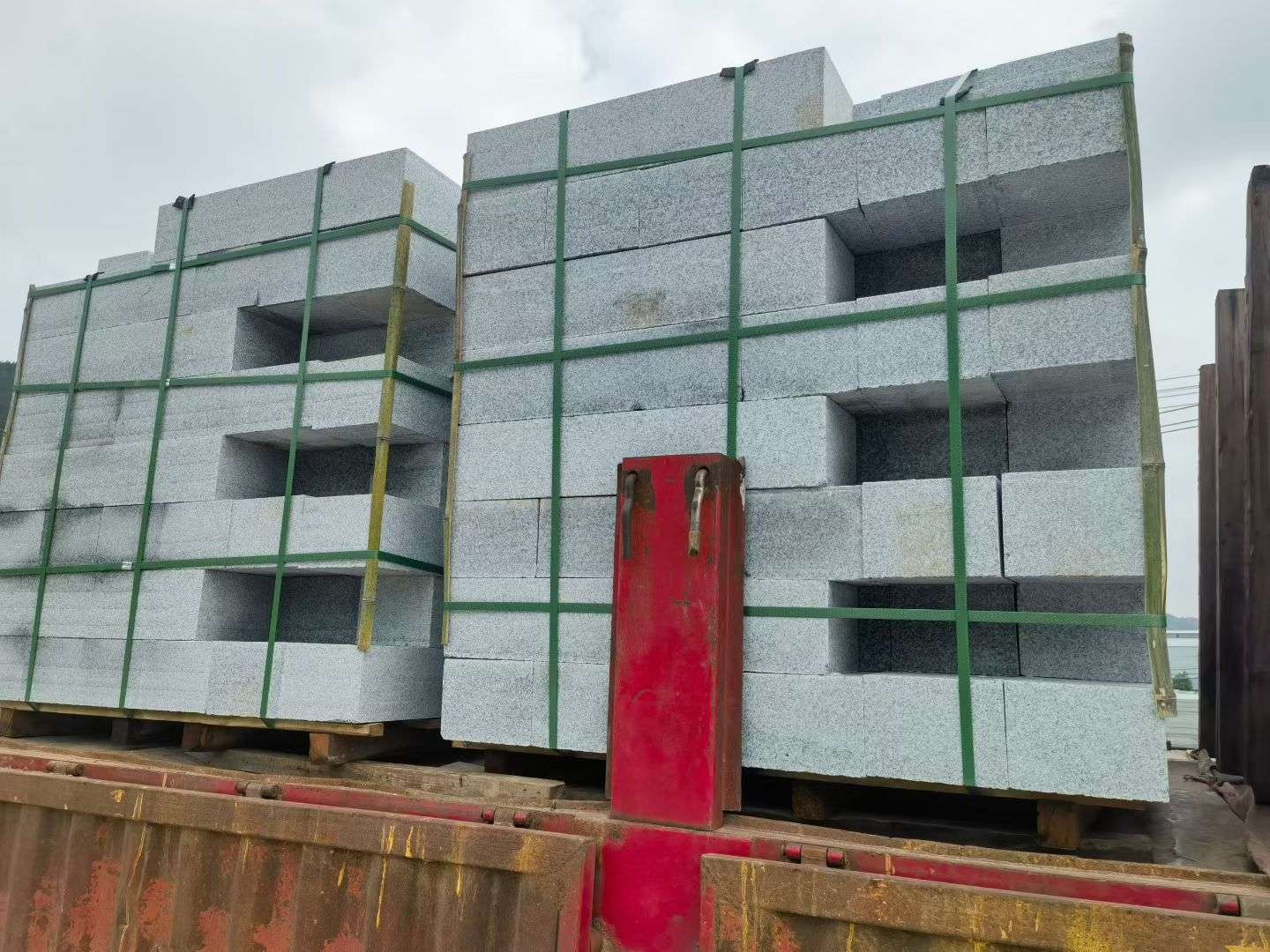 绍兴 芝麻白花岗岩路沿石，平石，路侧石，马路牙子，路缘石，立缘石，平缘石等