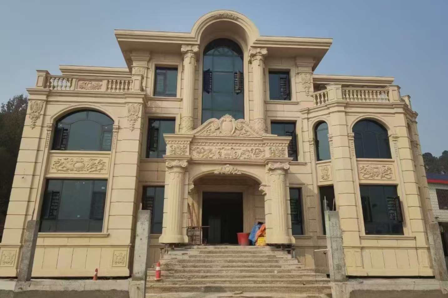 绍兴 黄金麻花岗岩别墅外墙干挂