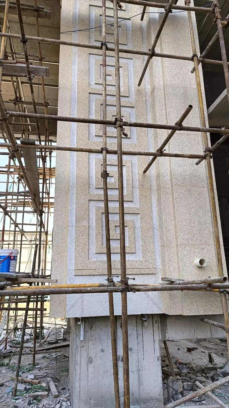 绍兴 黄金麻花岗岩别墅外墙干挂回纹造型效果