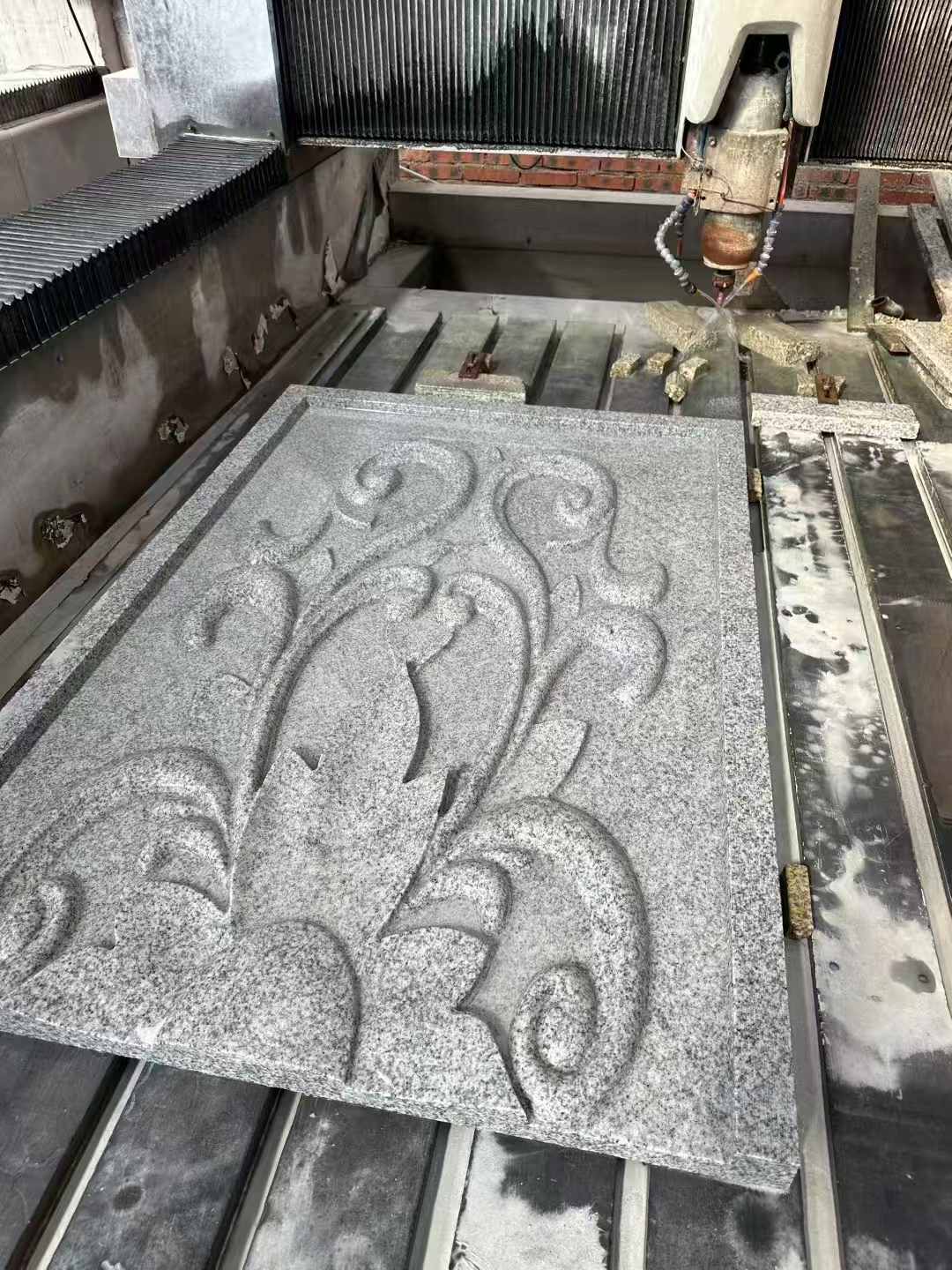 绍兴 白麻别墅干挂雕花板