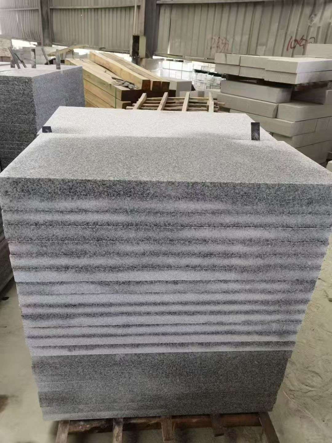 绍兴 芝麻白5公分火烧地铺成品，900*400，规格可定制